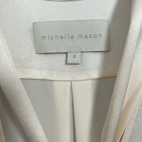 MICHELLE MASON Satin Tie Neck Blouse Ivory size 4- EUC - Picture 8 of 15